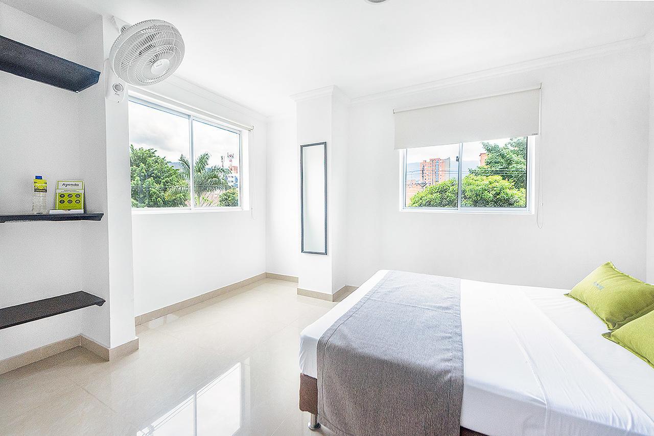 Ayenda 1219 Park 6 Hotel Medellín Kültér fotó
